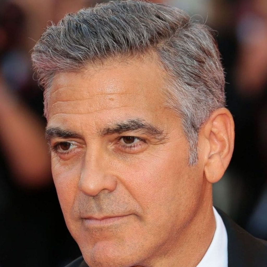 corte de cabelo masculino para o trabalho lateral clássico